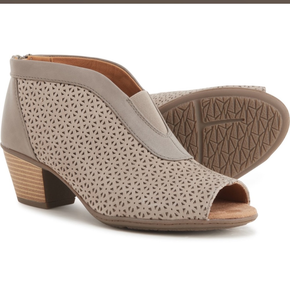 🎉LAST CHANCE🎉 Earth Origins‎ Carden Open-Toe Heeled Sandals